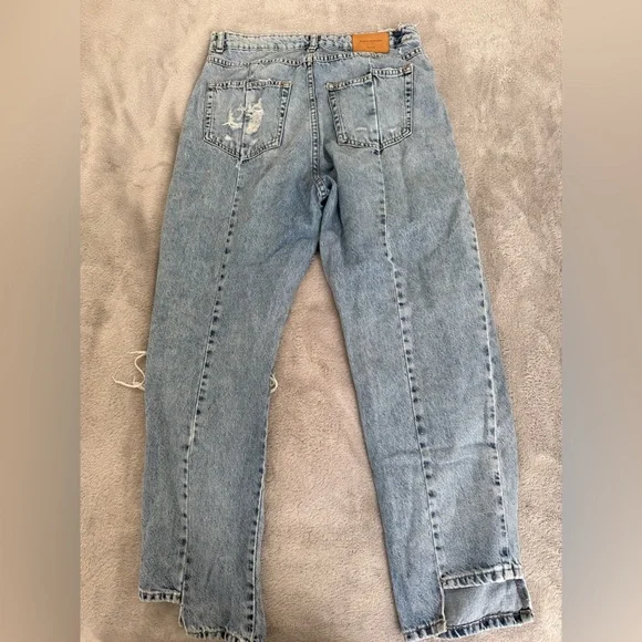 Zara Light Blue Denim Jeans - Picture 4 of 5